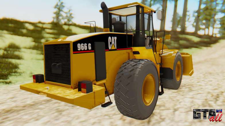 Caterpillar 966 GII вид сзади справа