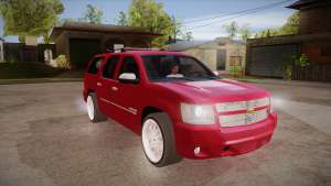 Chevrolet Tahoe LTZ 2013 Custom для GTA San Andreas передняя часть