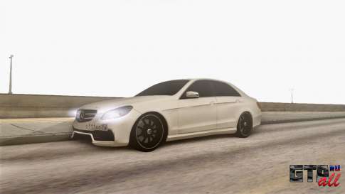 Mercedes-Benz E63 v.2 для GTA San Andreas вид спереди