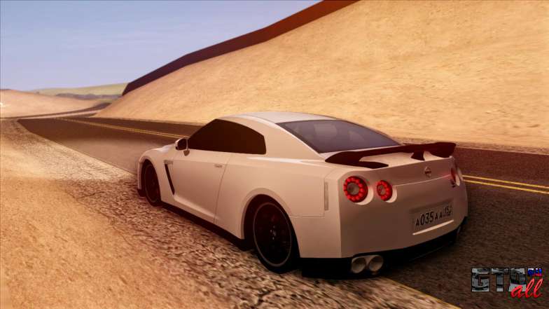 Nissan GT-R R35 для GTA San Andreas вид сзади