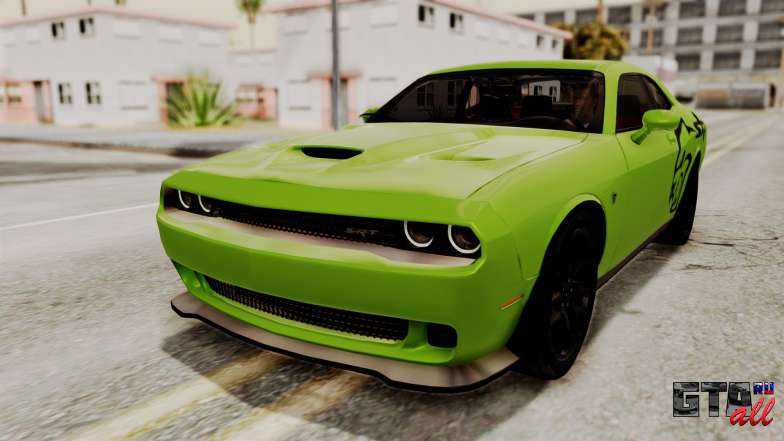 Dodge Challenger SRT Hellcat 2015 HQLM PJ для GTA San Andreas зеленая раскраска вид спереди