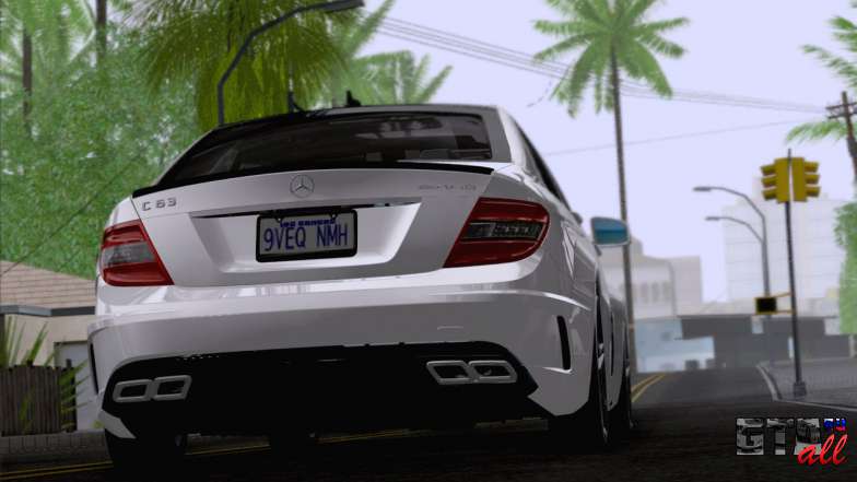 Mercedes-Benz C 63 AMG для GTA San Andreas богажник