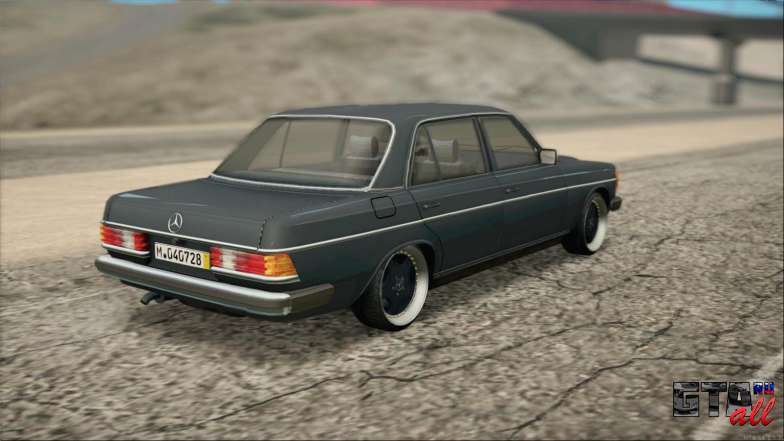 Mercedes-Benz 240D для GTA San Andreas вид сзади