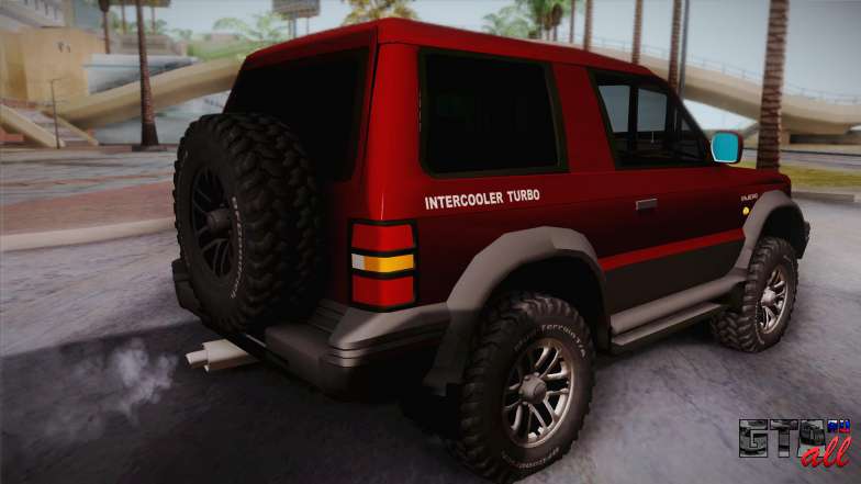 Mitsubishi Pajero 3-Door для GTA San Andreas вид сзади