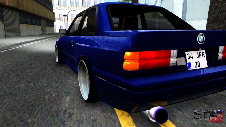 BMW E30 для GTA San Andreas вид сзади