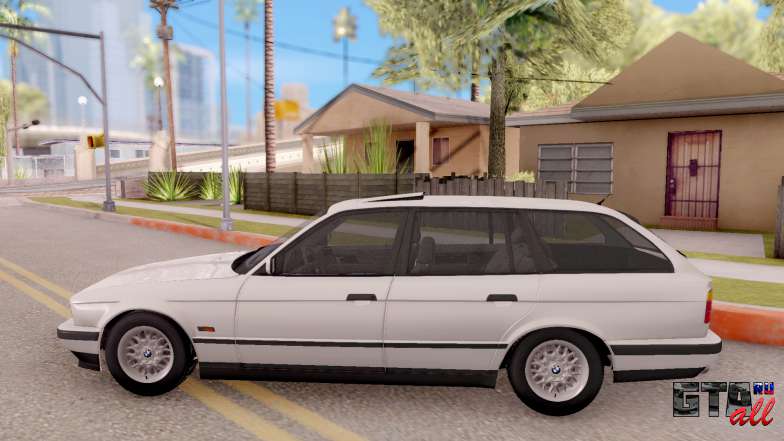 BMW 5-er E34 Touring Stock для GTA San Andreas вид сбоку