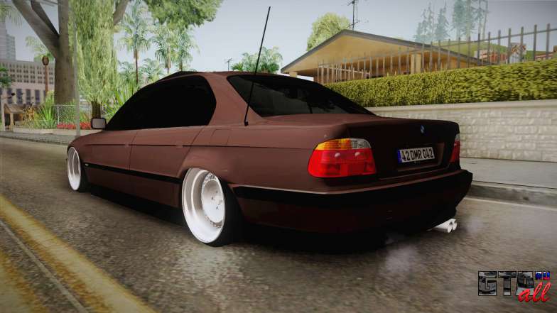 BMW 730i E38 Danker для GTA San Andreas вид сзади