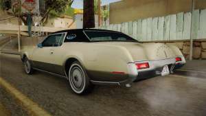 Lincoln Continental Mark IV 1972 для GTA San Andreas вид сзади