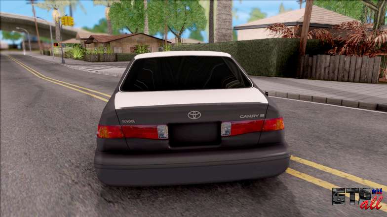 Toyota Camry 2002 для GTA San Andreas вид сзади