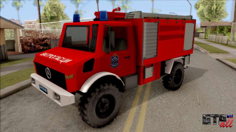 Mercedes-Benz Unimog Vatrogasna Kamion для GTA San Andreas вид спереди