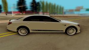 Mercedes-Benz E63 AMG W213 для GTA San Andreas вид сбоку