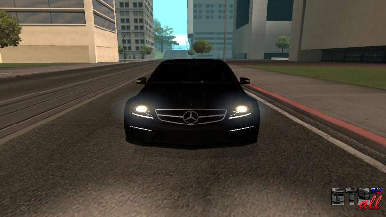 Mercedes-Benz C63 Armenia для GTA San Andreas передняя часть