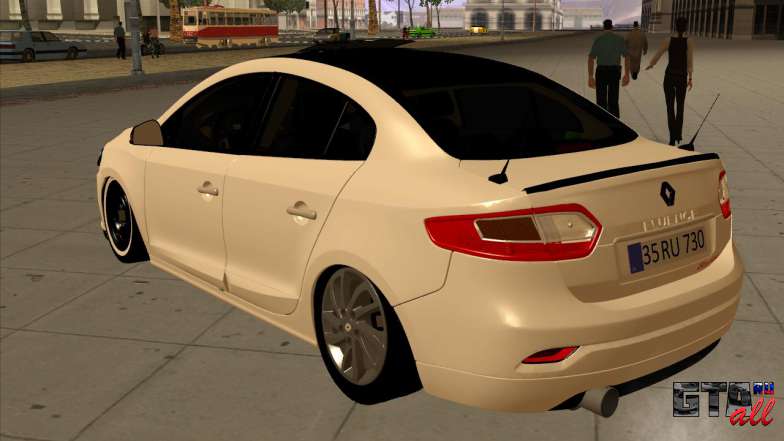 Renault Fluence для GTA San Andreas вид сзади