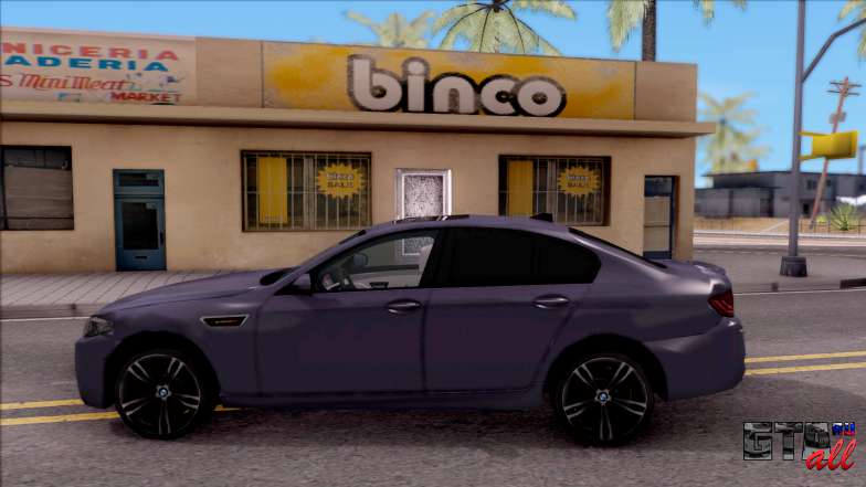 BMW M5 HQ Lowest Poly для GTA San Andreas - вид сбоку