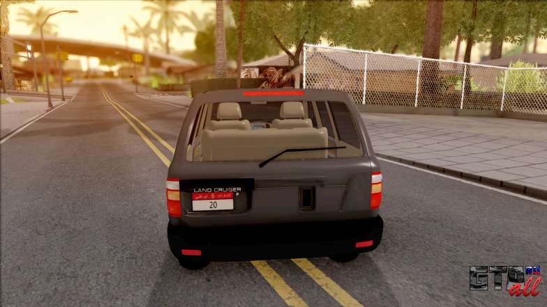 Toyota Land Cruiser 2005 для GTA San Andreas - вид сзади