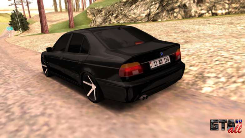 BMW E39 Armenian Vossen для GTA San Andreas - вид сзади