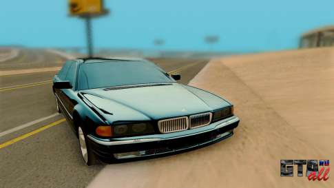 BMW 750 для GTA San Andreas - вид спереди