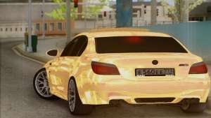 BMW M5 GOLD для GTA San Andreas - вид сзади