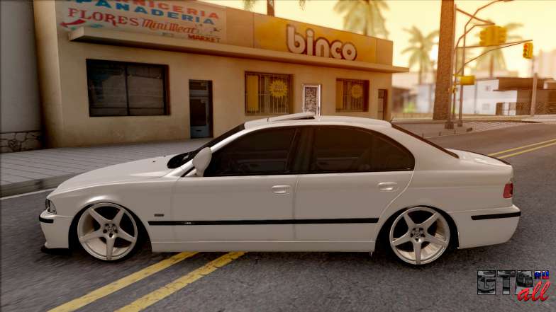 BMW 530d E39 ля GTA San Andreas - вид сбоку