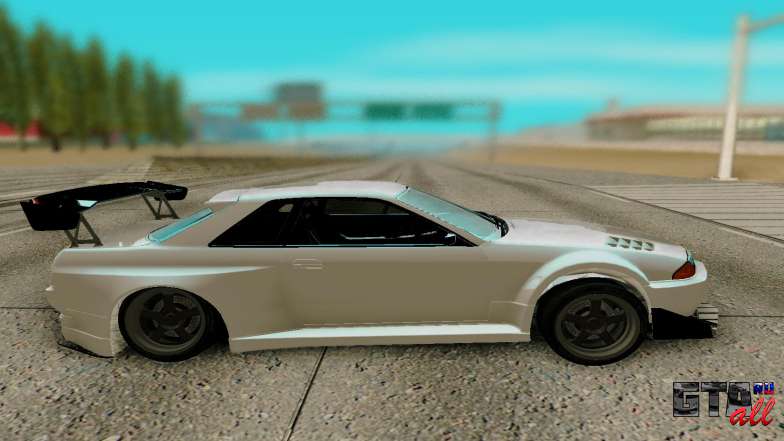 Nissan Skyline R32 GTR для GTA San Andreas - вид сбоку