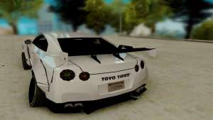 Nissan GTR R35 для GTA San Andreas - вид сзади