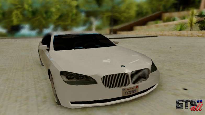 BMW 7 Series 750Li xDrive для GTA San Andreas - вид спереди