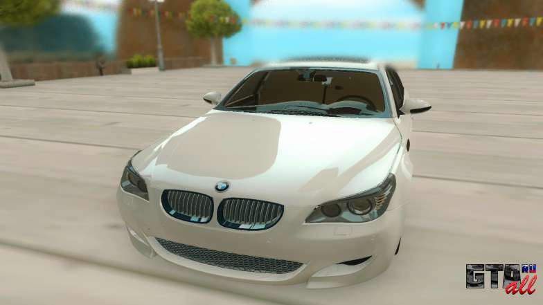 BMW M5 E60 для GTA San Andreas - вид спереди