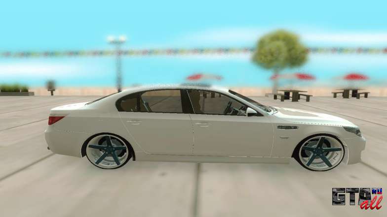 BMW M5 E60 для GTA San Andreas - вид сбоку