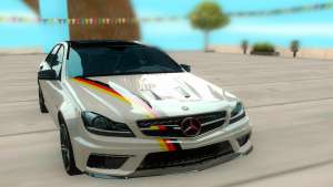 Mercedes-Benz C63 AMG для GTA San Andreas - вид спереди