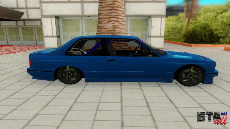 BMW M3 E30 для GTA San Andreas - вид сбоку