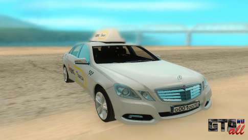 Mercedes-Benz E500 W212 для GTA San Andreas - вид спереди