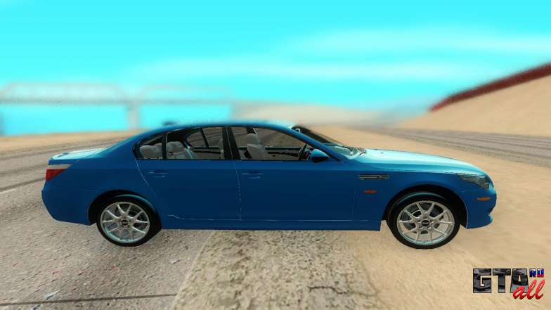 BMW M5 E60 для GTA San Andreas - вид сбоку